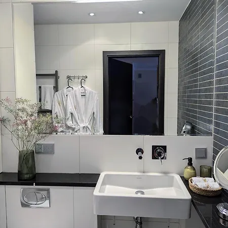 Bella Luna Luxury Suites - Spacious 1Br In Old Town Varšava Exteriér fotografie