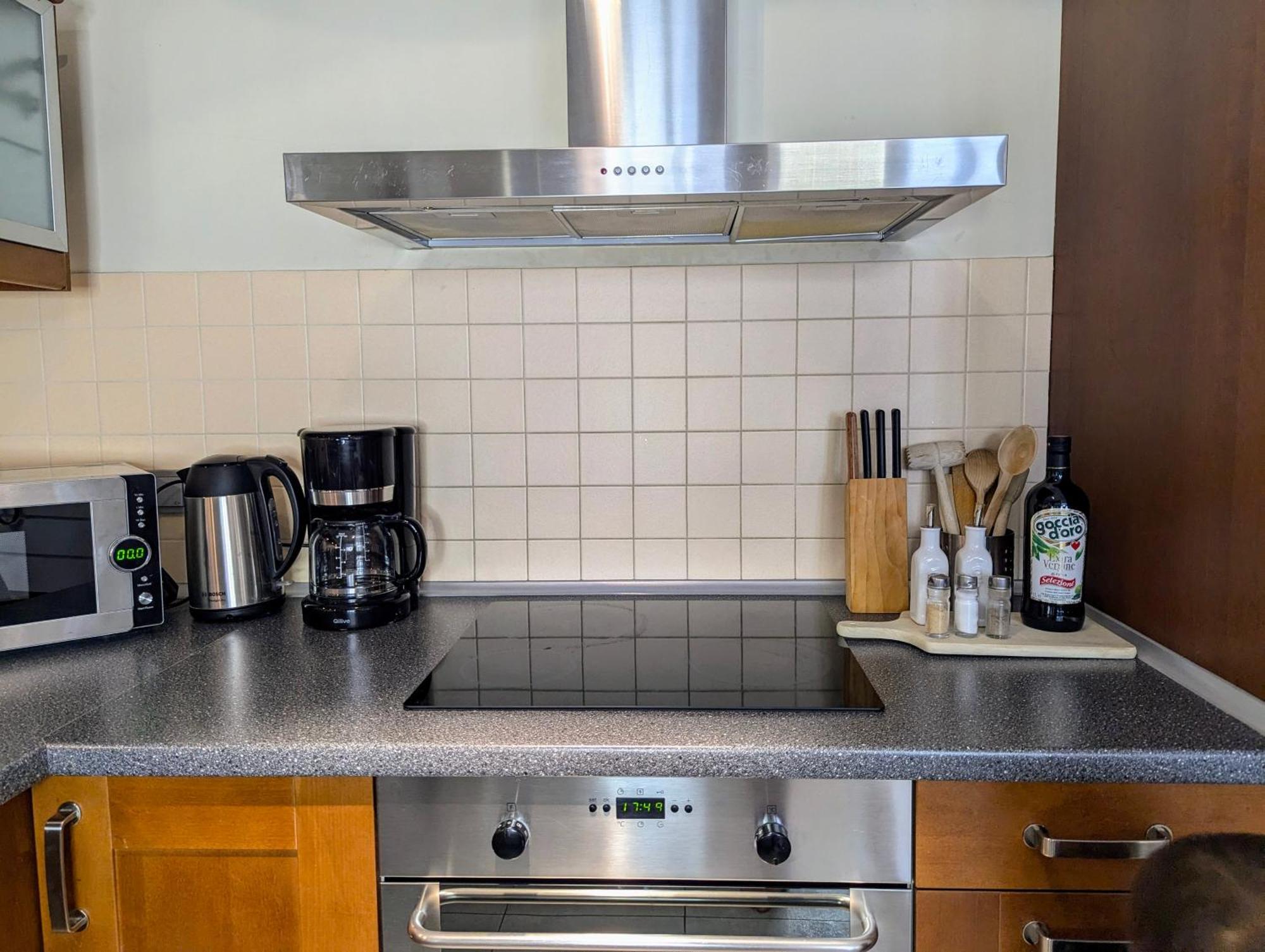 Bella Luna Luxury - Spacious 1br In Old Town Варшава